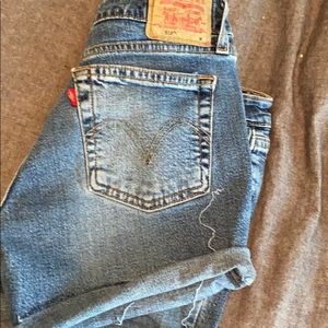 Levi’s cutoff shorts